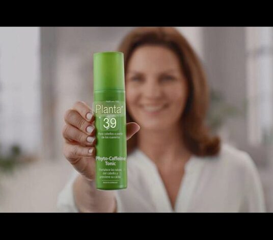 Professional voice-over artist with a versatile voice: how I work my senior voice for an anti-hair loss product